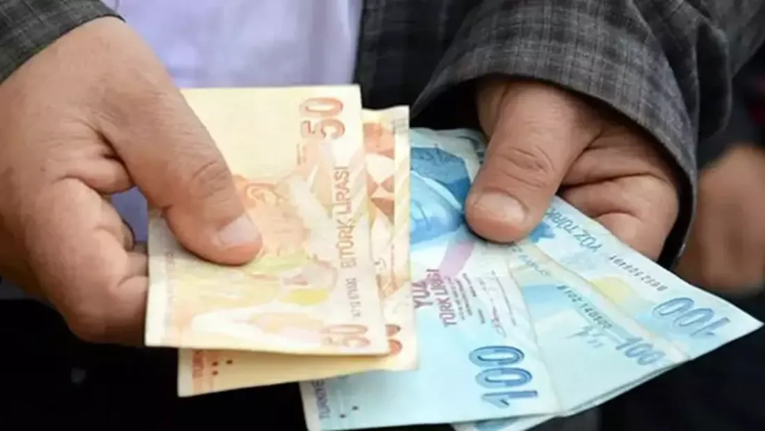 Emekliler dikkat! Bayram ikramiyesi için kulislerde ne konuşuluyor?