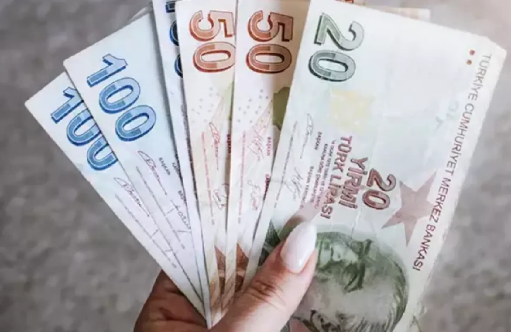 Emeklilere müjdeli haber: İkramiyeler o gün hesaplara yatırılacak!