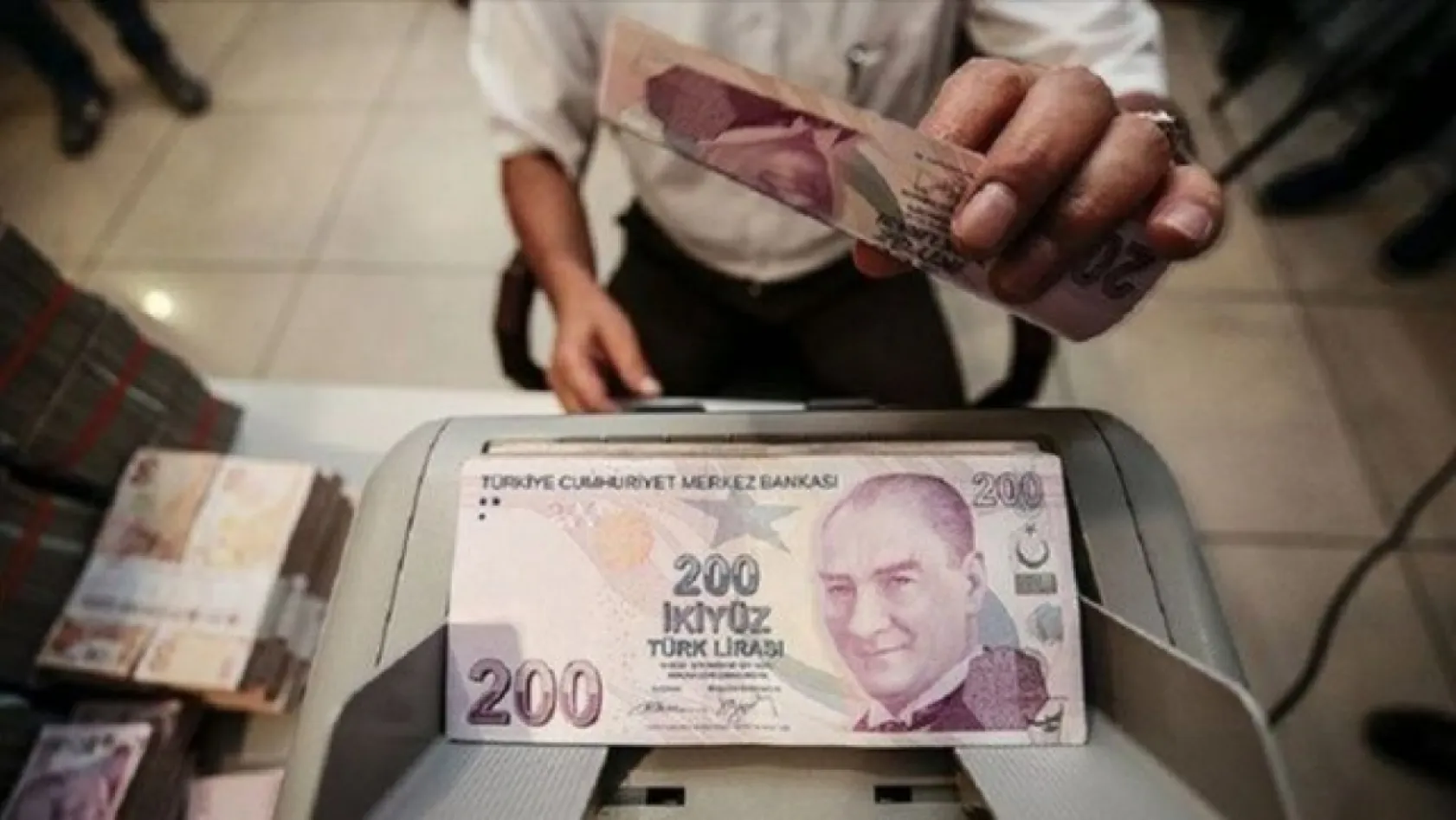 Bu rakamdan yüksek gelir elde edenlere uyarı: Resmi tebligat geliyor! Cezası el yakar