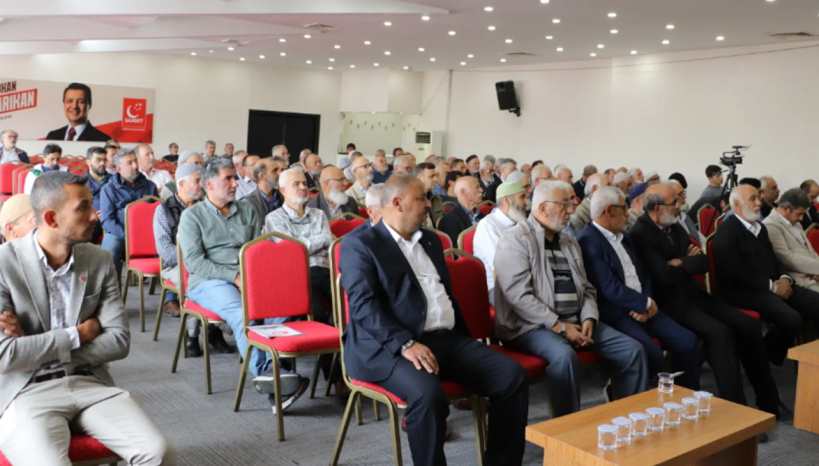Konyalı siyasetçiden sert eleştiri: 'Emekliye, asgari ücretliye maaş değil adeta harçlık veriliyor'