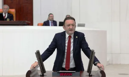 CHP Milletvekili Barış Bektaş: Sağlık Yönetimi Mezunları İstihdam Edilmelidir