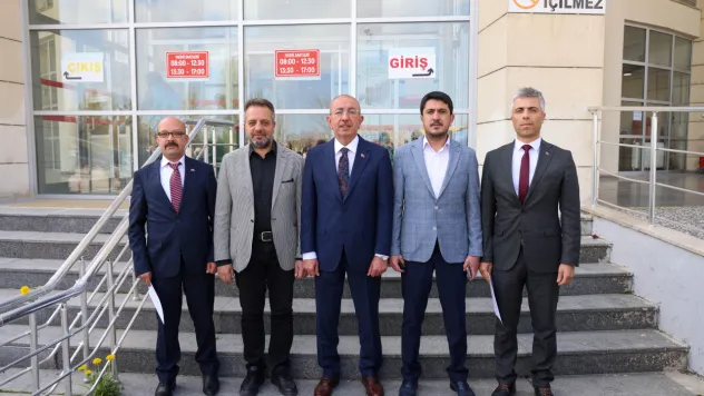 Başkan Kavuş Mazbatasını Aldı