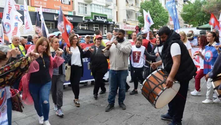 Birleşik Kamu-İş, 1 Mayıs'ı coşkulu kutladı