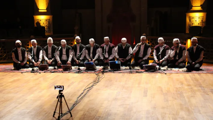 Konya Büyükşehir Belediyesi, Kahramanmaraş Depreminde Hayatını Kaybedenler İçin Mevlid-i Şerif ve Dua Gecesi Düzenledi