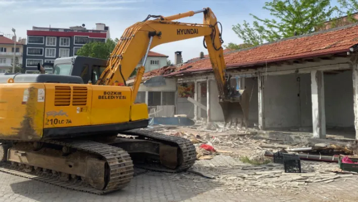 Konya'daki o ilçede pazar alanı modern halle geliyor!
